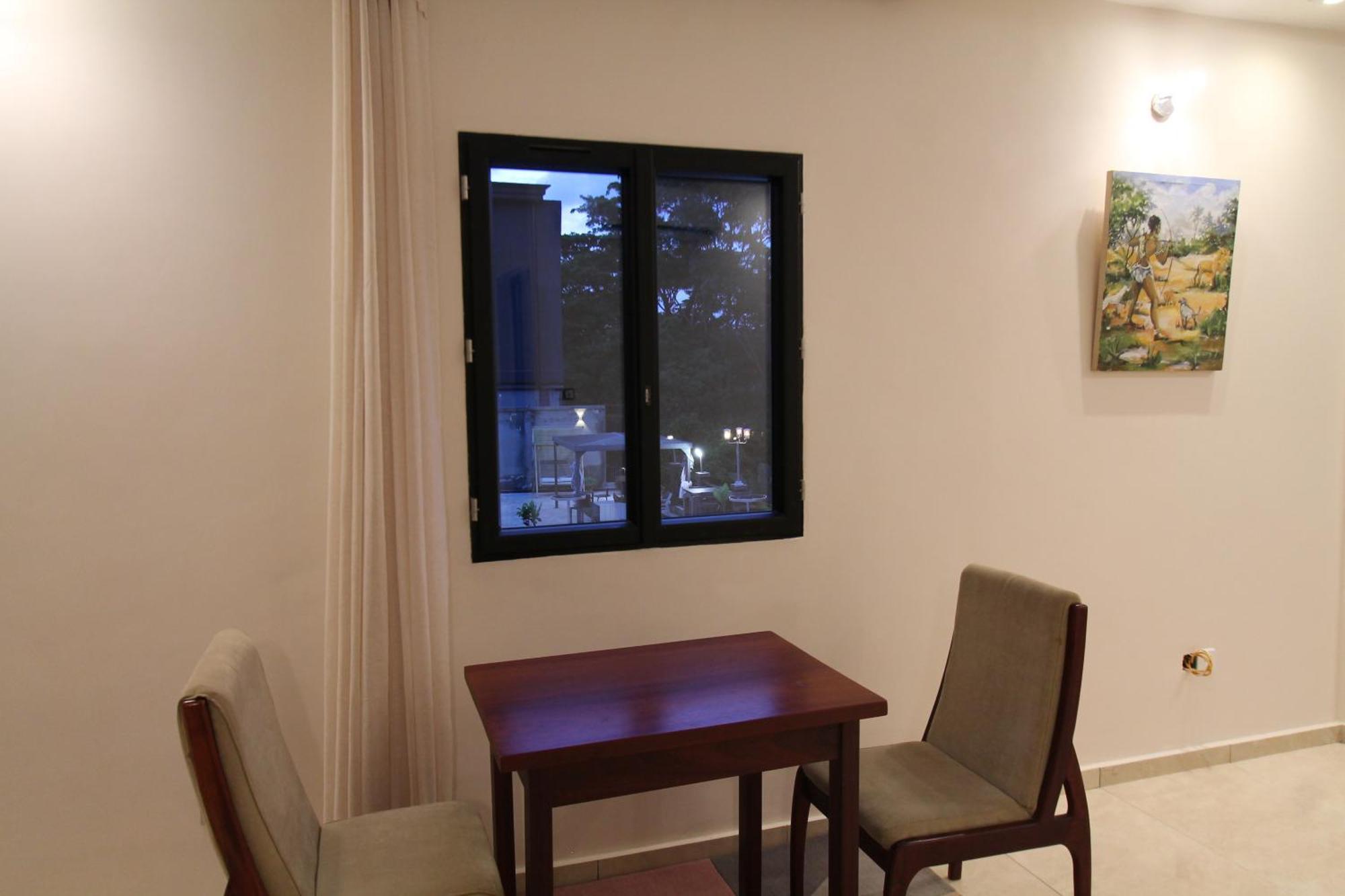 Residence Massou Яунде Экстерьер фото